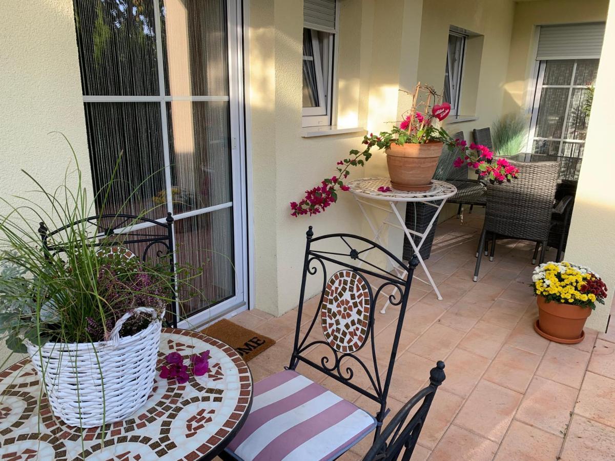 Terrassenwohnung In Estenfeld Bei Wuerzburg Exterior foto